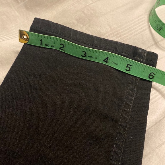 Black Calvin Klein Jeans. Size 28 Mid rise. Straight fit with a bit of stretch. - Picture 11 of 11